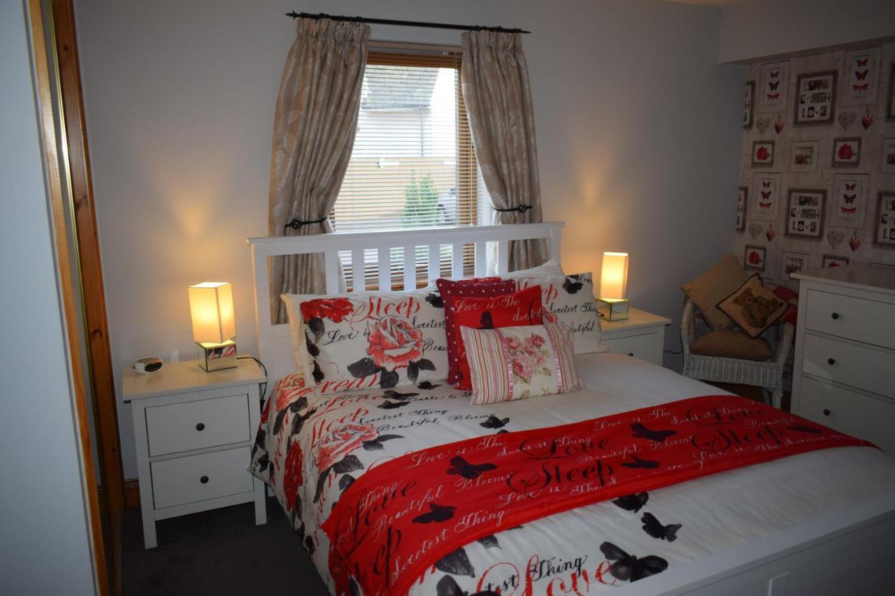 Dunroamin Self-Catering Apartment Aviemore Buitenkant foto
