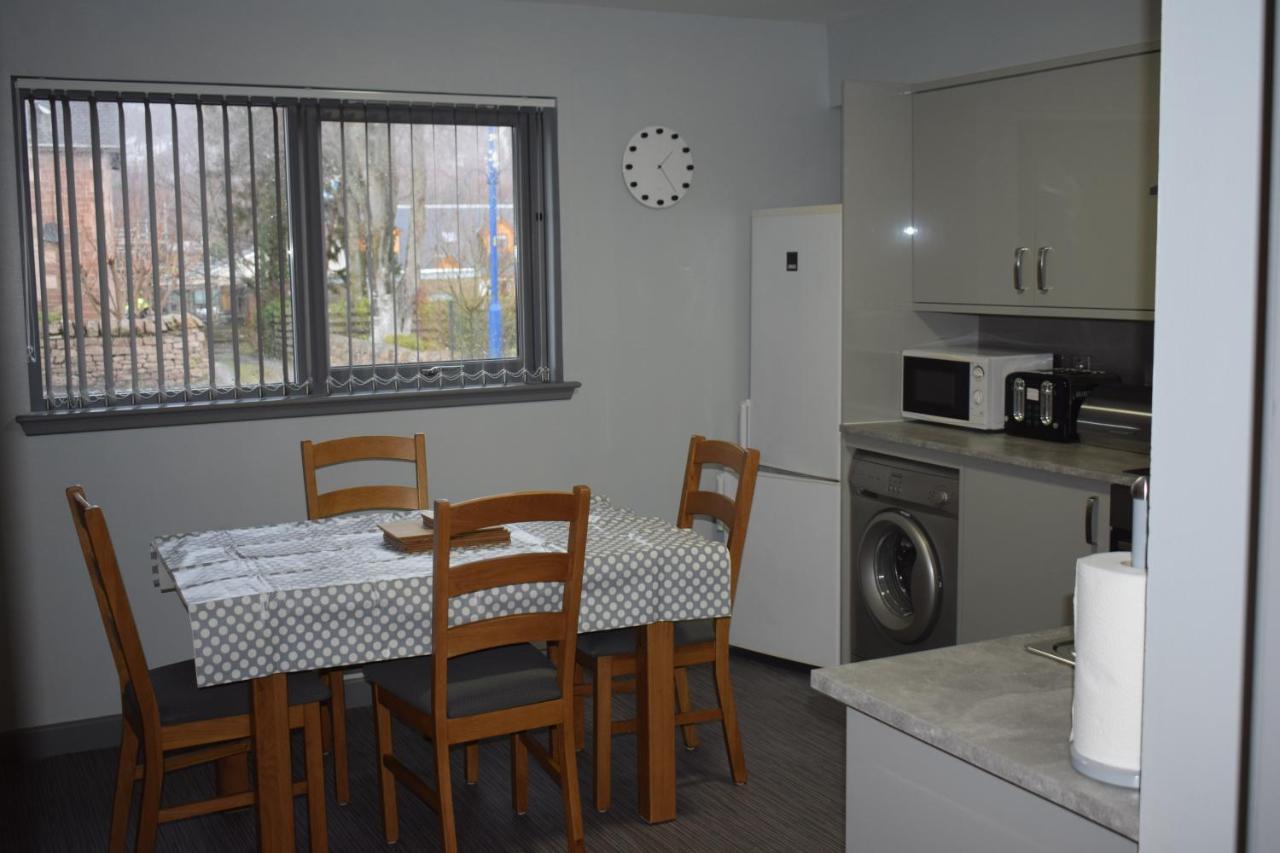 Dunroamin Self-Catering Apartment Aviemore Buitenkant foto